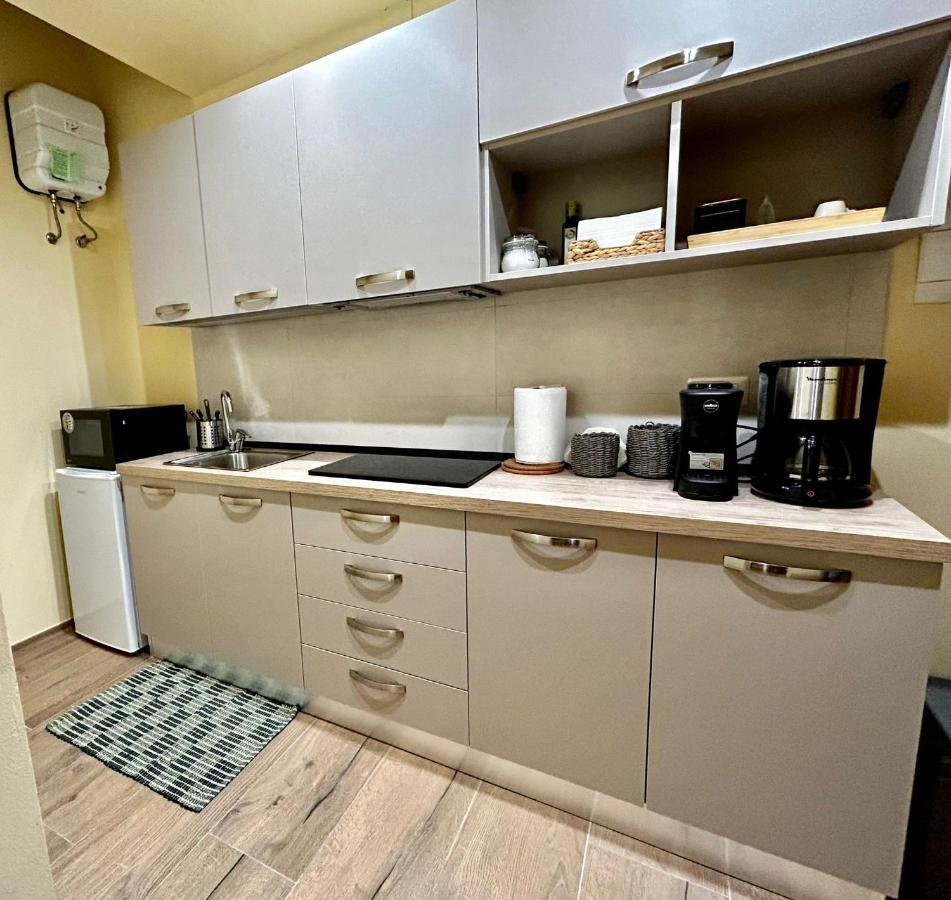 Lotus Apartment Bari Exterior photo
